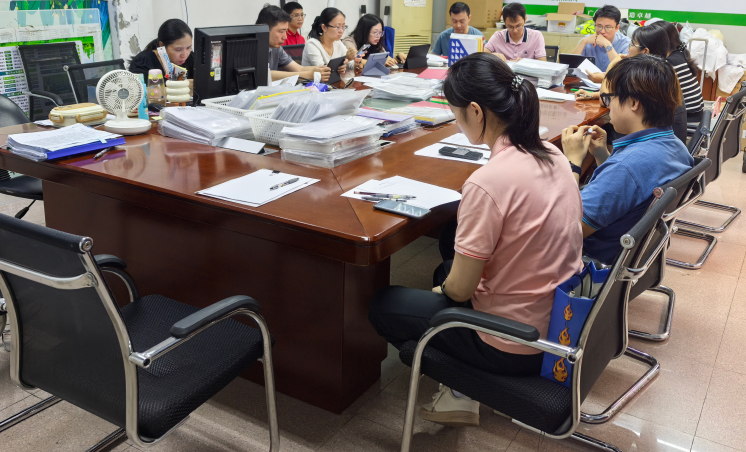 筑牢质量基石，护航企业开展——白云山耀彩网制药开展2025年天下“质量月”活动